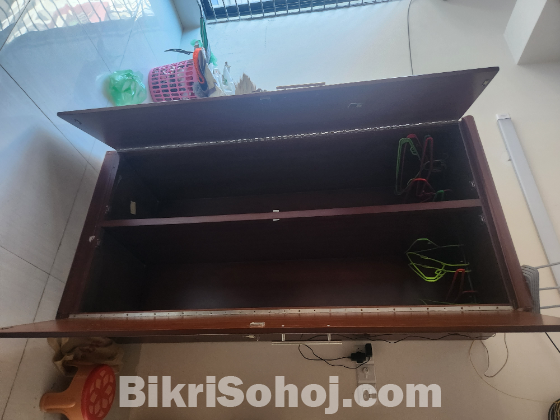 দুই পার্টের আলমিরাহ